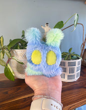 Load image into Gallery viewer, Blueberry Limeade Micro Hubble
