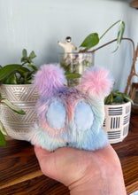 Load image into Gallery viewer, Cotton Candy Micro Hubble
