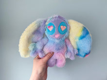 Load image into Gallery viewer, Shorty Bun ✨
